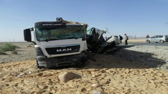 قتلى وجرحى في حادث مرور مروع بالمسيلة.