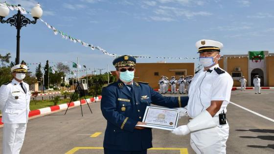مراسم تخرج دفعات جديدة بمدرسة ضباط الصف للقوات البحرية