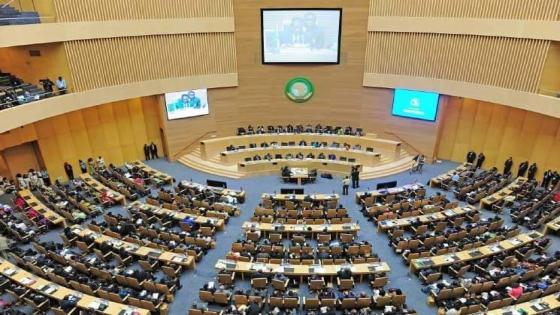 مجلس السلم و الأمن للاتحاد الافريقي يقر نتائج اجتماع بلدان جوار ليبيا المنعقد بالجزائر