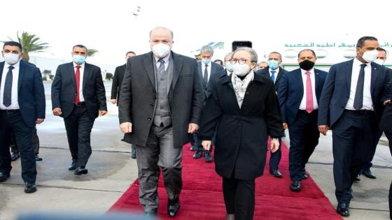 الوزير الأول يصل إلى تونس على رأس وفد وزاري هام