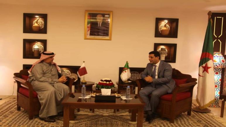 وزير السياحة يستقبل سفير دولة قطر بالجزائر