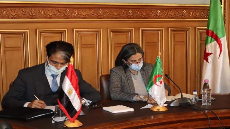 الاتفاق على إعادة تفعيل مجلس رجال الأعمال الجزائري – المصري