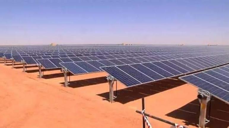 إطلاق مناقصة لإنجاز مشروع انتاج طاقة شمسية بسعة 1000 ميغاواط