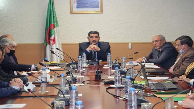 وزير النقل يترأس أشغال الجمعية العامة الغير عادية للمجمع الجزائري للنقل البحري “GATMA”.