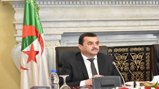 وفد وزاري في زيارة إلى ولاية وهران