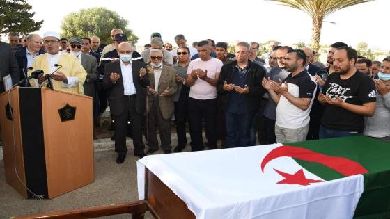 تشييع جنازة المجاهد محمد علاق بحضور وزير المجاهدين و مستشار الرئيس تبون