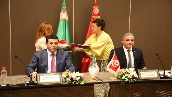 التوقيع على اتفاقيات تعاون في المجال السياحي بين الجزائر و تونس