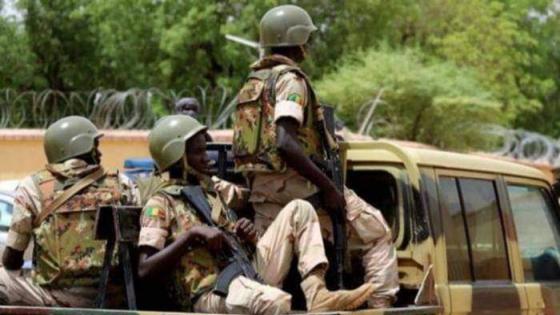 مالي: ارتفاع حصيلة الهجوم على معسكر للجيش الى 42 قتيلا