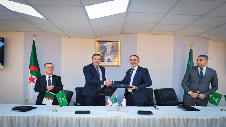 البنك الوطني الجزائري يوقع عقودا لتزويد زبائن شركة “جازي” بوسائل الدفع الالكتروني
