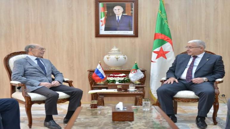 بوغالي يؤكد على عمق العلاقات الجزائرية – الروسية خلال استقباله لسفير موسكو
