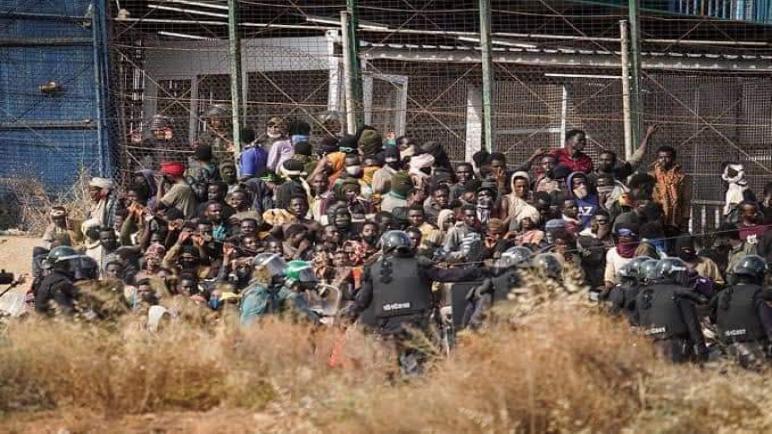 المغرب : وفاة 6 مهاجرين أفارقة و الإسراع في دفن الجثث