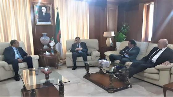 وزير الطاقة والمناجم يستقبل رئيس الكونفدرالية الجزائرية لأرباب العمل المواطنين