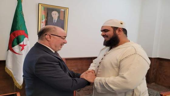 وزير الشؤون الدينية يستقبل الإمام وليد مهساس
