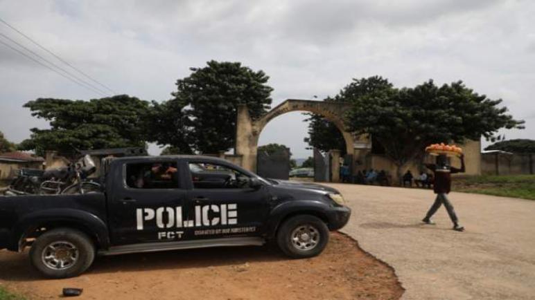 نيجيريا: مقتل ما لا يقل عن 74 شخصا في هجومين منفصلين لعصابات مسلحة