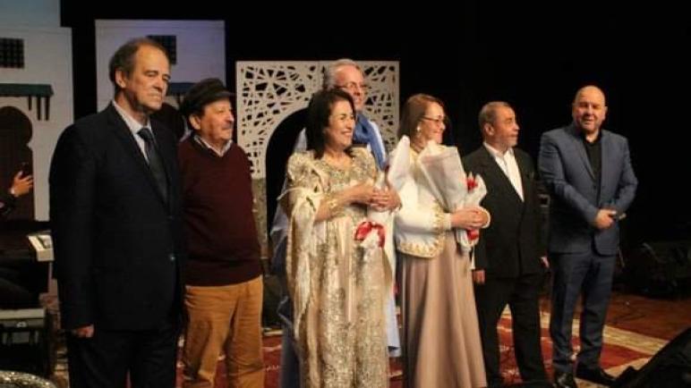 تكريم الفنانتين بهية راشدي و فضيلة حشماوي بالمسرح الوطني الجزائري