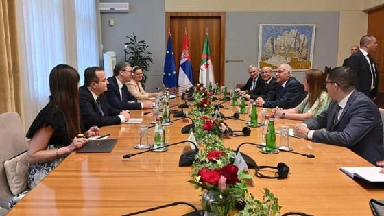 وزير الخارجية عطّاف يستقبل من طرف الرئيس الصربي
