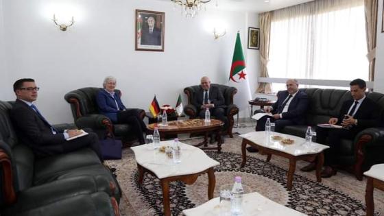 وزير النقل يبحث سبل تعزيز التعاون مع سفيرة ألمانيا بالجزائر