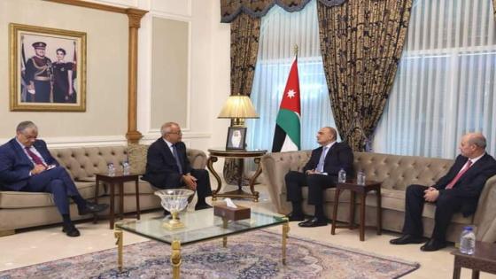 وزير الصناعة يُستقبل من طرف رئيس الوزراء الأردني بعمان