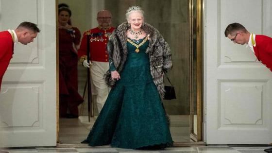 بعد 52 عاما … ملكة الدنمارك مارغريت الثانية تتنازل عن العرش لابنها