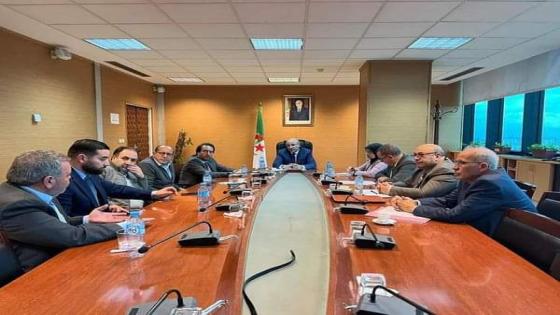 زيتوني يترأس جلسة عمل مع رئيس مجلس التجديد الاقتصادي الجزائري