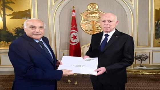 وزير الخارجية أحمد عطاف يستقبل من قبل الرئيس التونسي قيس سعيد