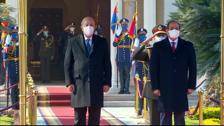 الرئيس المصري يستقبل رئيس الجمهورية في قصر الإتحادية