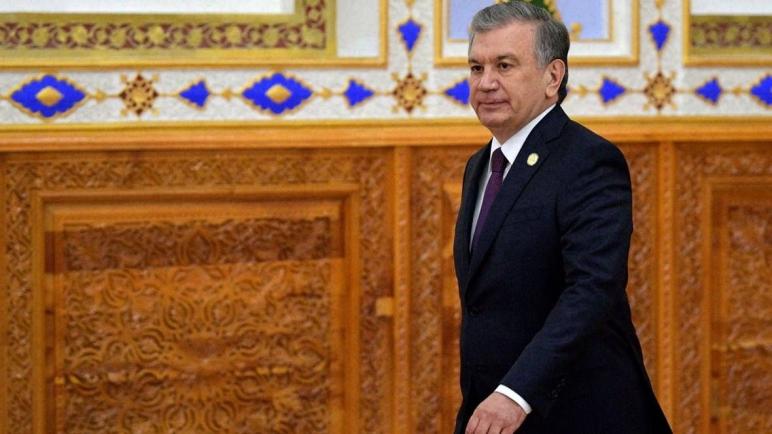 الرئيس الأوزبكستاني يدعو إلى إنتخابات رئاسية مبكرة