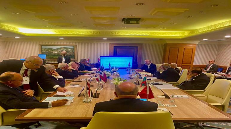 وزير الخارجية أحمد عطاف يترأس هيئة متابعة تنفيذ قرارات والتزامات قمة الجزائر في جدة