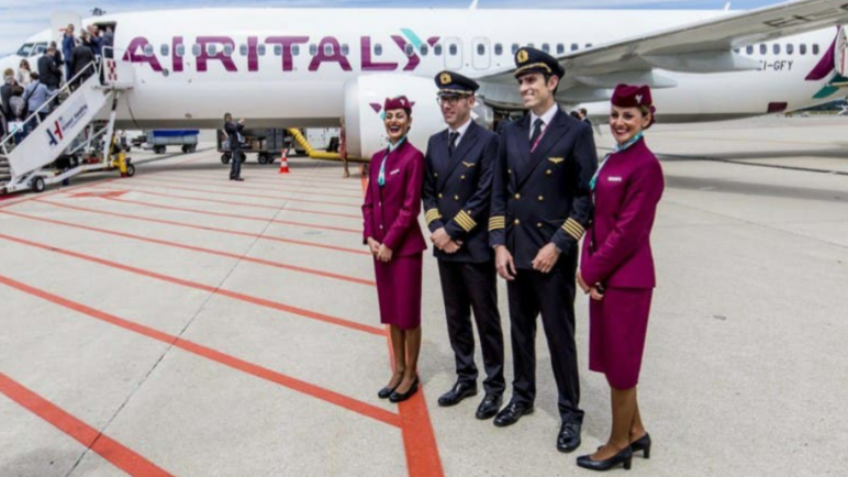 الخطوط الجوية القطرية تتجه نحو تسريح 20% من عمالها