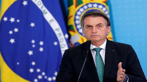 ‏القضاء البرازيلي يجبر الرئيس على ارتداء الكمامة