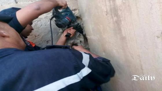 إنقاذ طفل علق رأسه بين جدارين في شلف