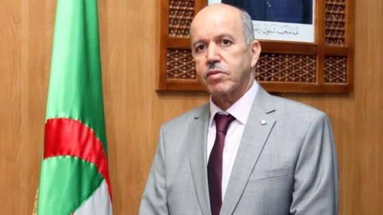 سايحي يشرف على إفتتاح المؤتمر الوطني السابع للفدرالية الجزائرية للصيدلة