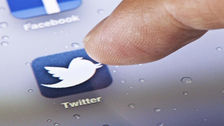 “تويتر” تختبر ميزة جديدة خاصة بالإعجاب