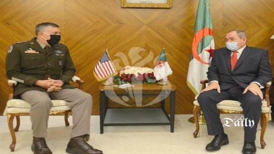 بوقدوم يتباحث مع قائد القيادة العسكرية الأمريكية في افريقيا “أفريكوم”
