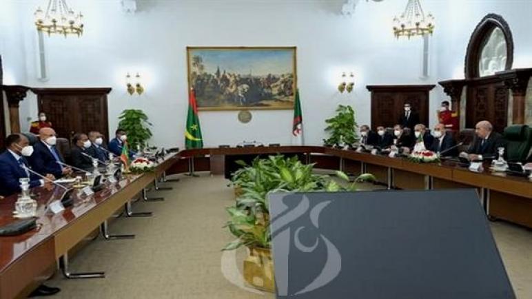 المحادثات بين الرئيس تبون ونظيره الموريتاني تتوسع إلى أعضاء وفدي البلدين