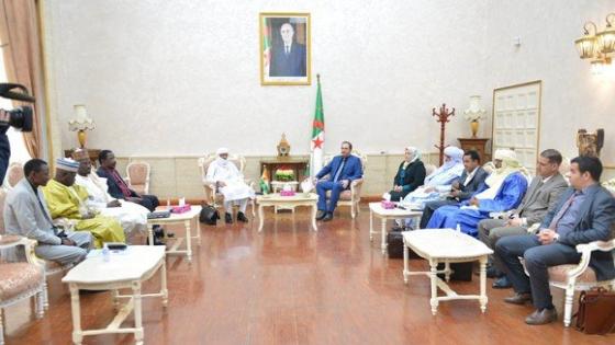 رئيس لجنة الشؤون الخارجية بالبرلمان يستقبل وفدا عن المجموعة البرلمانية للصداقة “النيجر-الجزائر”