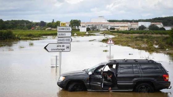 بعد الحرائق … إعلان حالة الطوارئ البرتقالية في 9 أقاليم بسبب العواصف في فرنسا