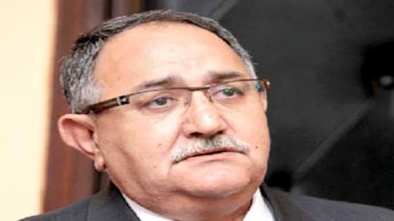 التحقيق مع الوزير السابق عبد القادر قاضي بتهمة منح مزايا غير مستحقة لحداد.