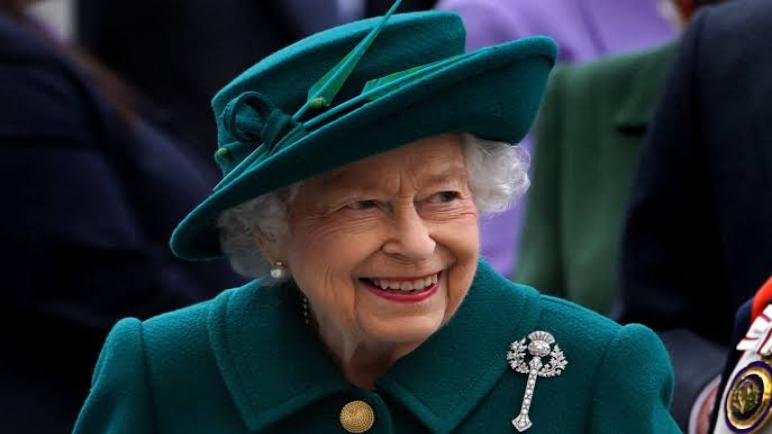 إليزابيث الثانية أطول ملوك بريطانيا جلوسا على العرش