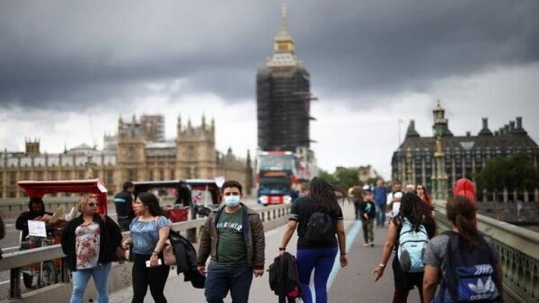 لندن تعلن “حالة الطوارىء ” بسبب تفشي المتحور أوميكرون