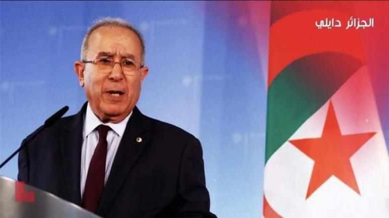 لعمامرة يتسلم درع الوفاء كزعيم للدبلوماسية الجزائرية