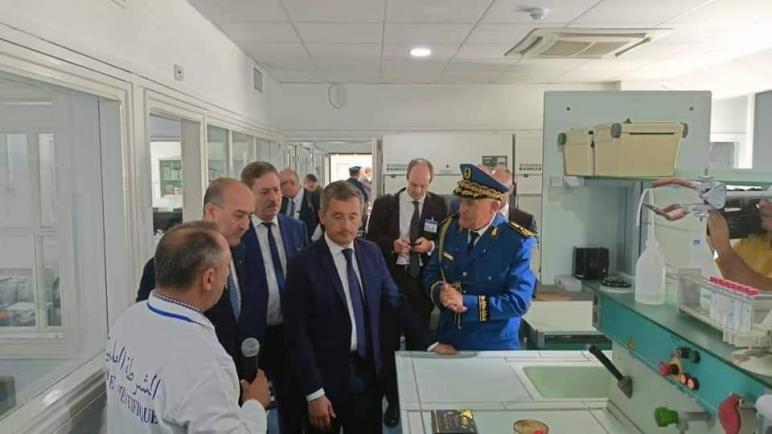 وزير الداخلية يزور المخبر المركزي للشرطة العلمية والتقنية برفقة نظيره الفرنسي