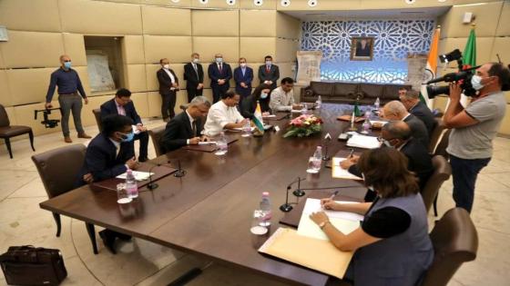 أمين عام وزارة الخارجية يبحث تعزيز الشراكة و التعاون مع وزير الخارجية الهندي