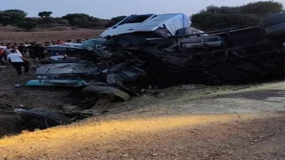 قسنطينة: حادث مرور خطير يودي بحياة 18 شخص وإصابة 11 آخرين
