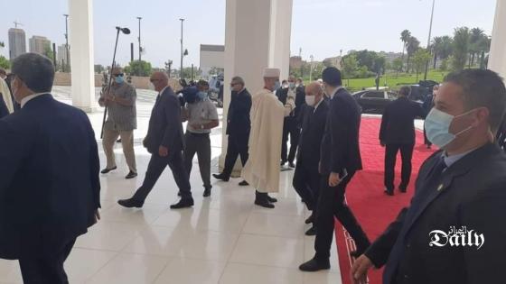 الرئيس تبون يصل إلى مسجد الجزائر في زيارة عمل و تفقد
