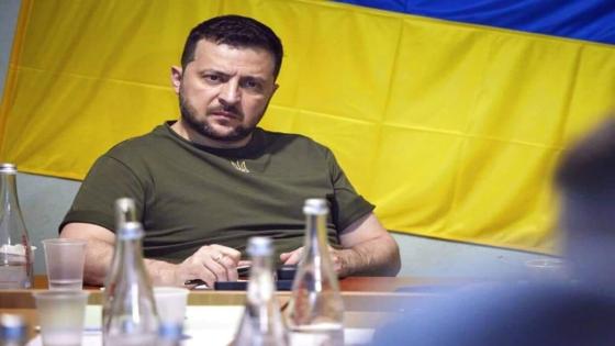 زيلينسكي يطالب بمساعدة دولية لإعادة إعمار أوكرانيا