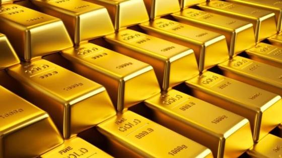 تراجع في أسعار الذهب بسبب ارتفاع الدولار