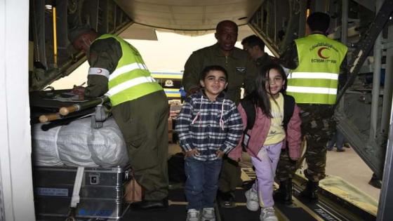 إنطلاق العملية الثانية لإجلاء 66 جريح فلسطيني و33 مواطنا جزائريا من مطار القاهرة