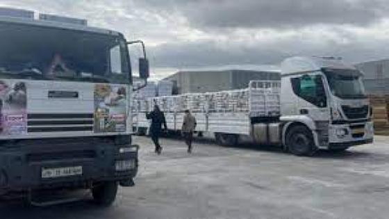 الجزائر تصدر 120 طنا من مواد البناء إلى ليبيا