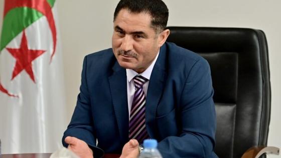 وزير الاتصال يعزي في وفاة الصحفي الرياضي محمد مرزوقي